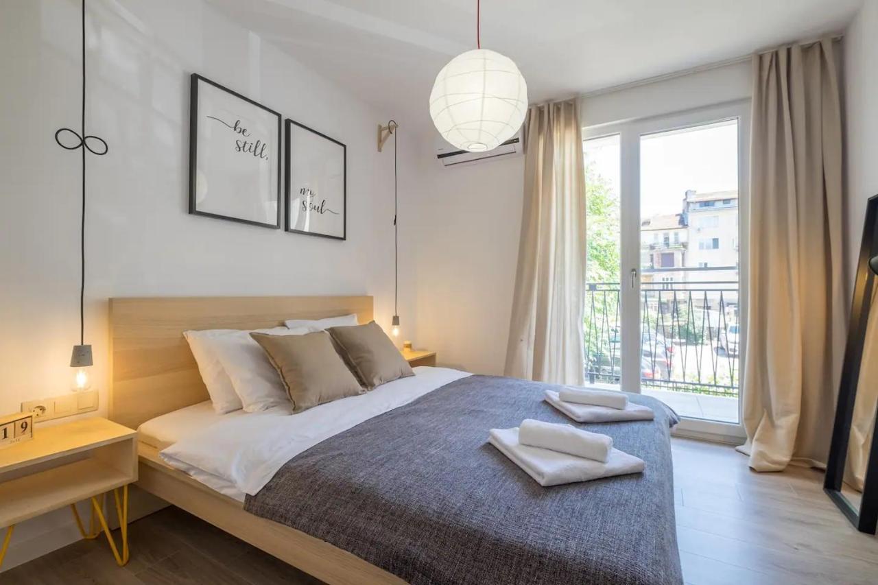 Quiet & Airy Modern Apt. Top Centre Free Parking Sofia Buitenkant foto