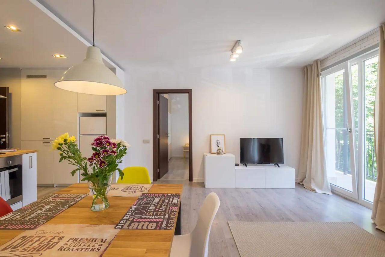 Quiet & Airy Modern Apt. Top Centre Free Parking Sofia Buitenkant foto