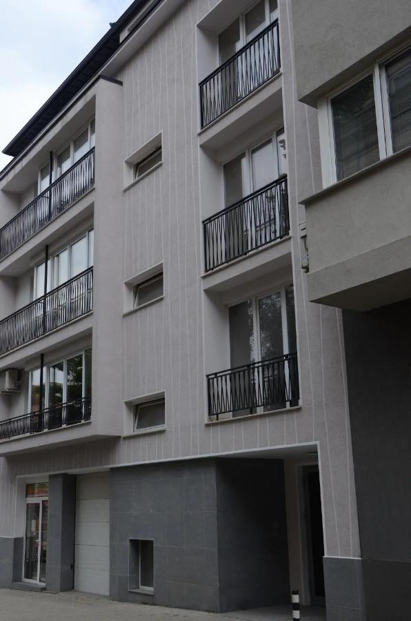 Quiet & Airy Modern Apt. Top Centre Free Parking Sofia Buitenkant foto