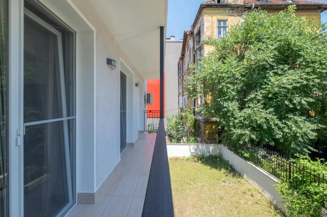 Quiet & Airy Modern Apt. Top Centre Free Parking Sofia Buitenkant foto