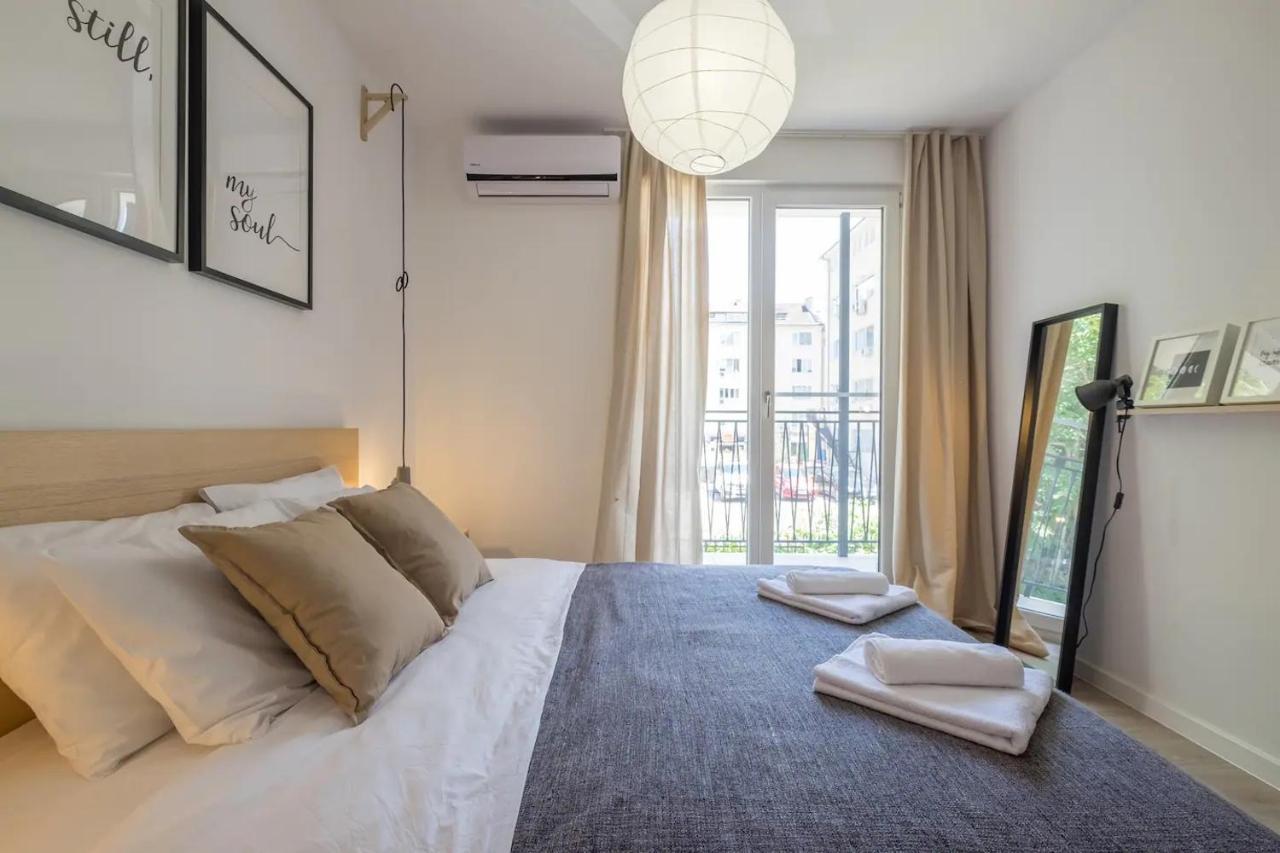 Quiet & Airy Modern Apt. Top Centre Free Parking Sofia Buitenkant foto